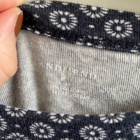 Patterned Long-Sleeve - Picture 3 of 3